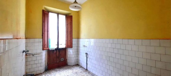3 bedrooms Villa in Pistoia, Italy No. 67042 17