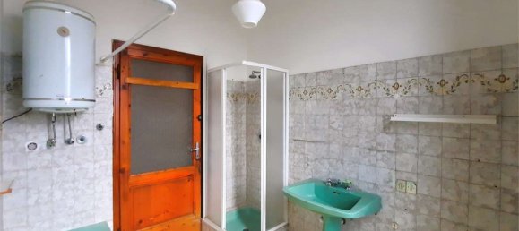 3 bedrooms Villa in Pistoia, Italy No. 67042 47