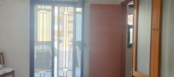 4 Schlafzimmer Wohnung in Bari, Italy, Nr. 315917 8