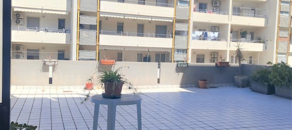 4 Schlafzimmer Wohnung in Bari, Italy, Nr. 315917 13