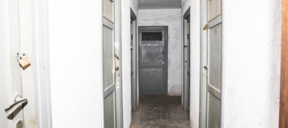 Ático de 3 dormitorios en Tarquinia, Italy No. 32137 42