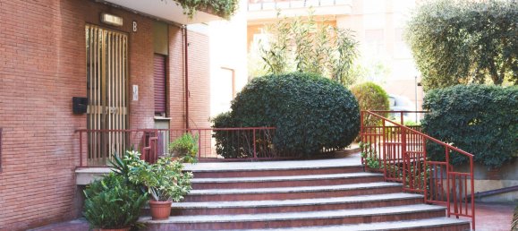 Ático de 3 dormitorios en Tarquinia, Italy No. 32137 2