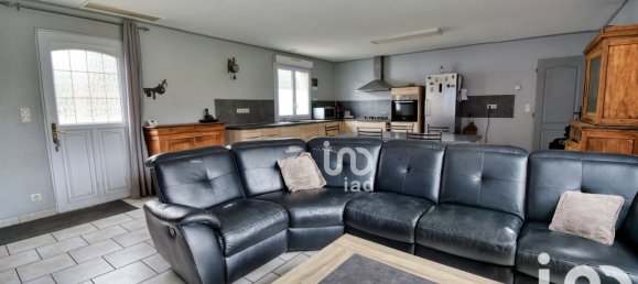 5 bedrooms House in Moreuil, France No. 80390 7