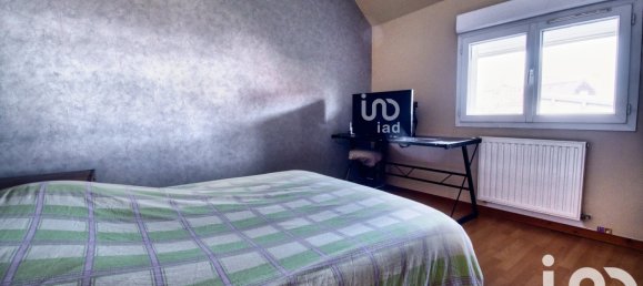 5 bedrooms House in Moreuil, France No. 80390 14