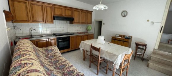 5 rooms House in Ferentino, Italy No. 150197 3