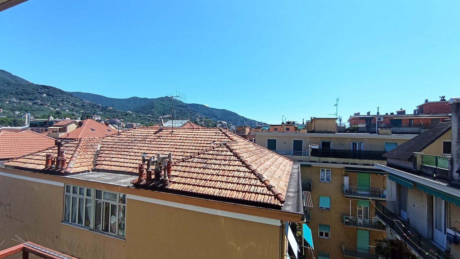 3 rooms Apartment in Rapallo, Italy No. 305318