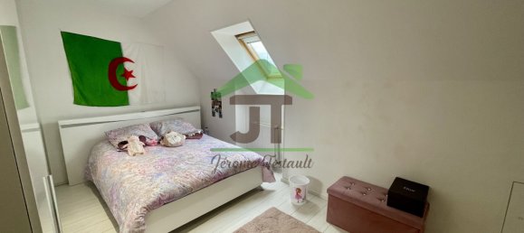 4 bedrooms House in Chateaudun, France No. 103249 2