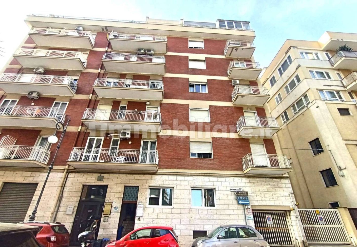 3 bedrooms Apartment in Bisceglie, Italy No. 202136