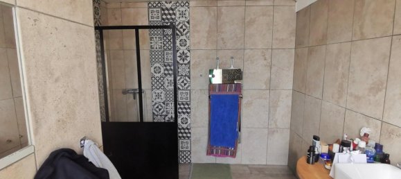 3 Schlafzimmer Haus in Montceau-les-Mines, France, Nr. 201219 5