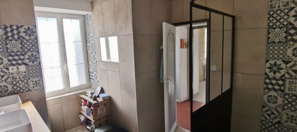 3 Schlafzimmer Haus in Montceau-les-Mines, France, Nr. 201219 4