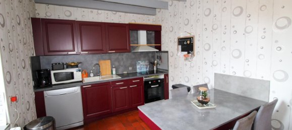 3 Schlafzimmer Haus in Montceau-les-Mines, France, Nr. 201219 3