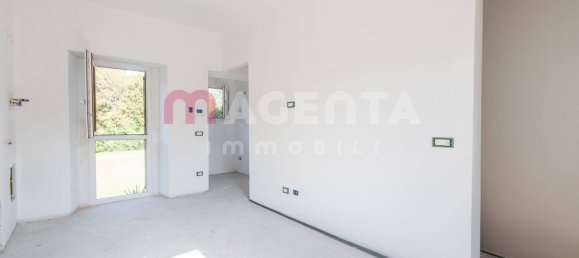 Apartamento de 2 dormitorios en Brescia, Italy No. 363413 19