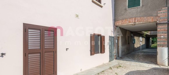 Apartamento de 2 dormitorios en Brescia, Italy No. 363413 9
