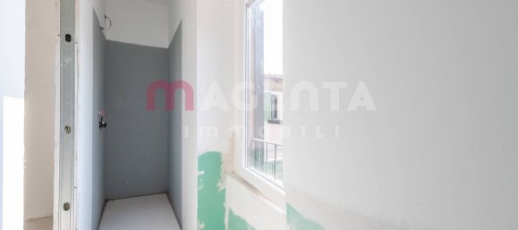 Apartamento de 2 dormitorios en Brescia, Italy No. 363413 16