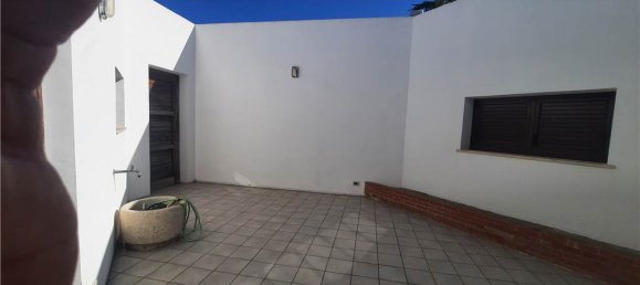 3 Schlafzimmer Villa in Marsala, Italy, Nr. 356353 8