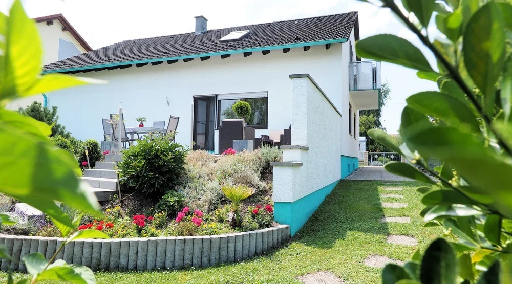 Дом с 6 спальнями в Карлсруэ, Германия № 97460