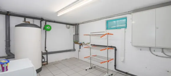 Дом с 6 спальнями в Карлсруэ, Германия № 97460 6