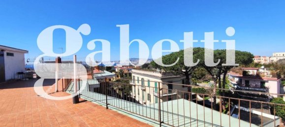 2 bedrooms Apartment in Portici, Italy No. 70312 5