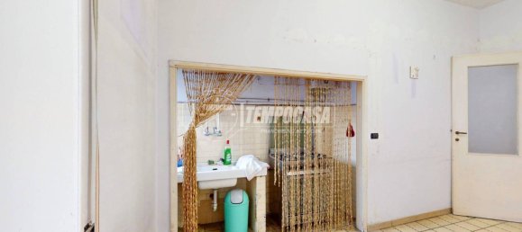 2 chambres Appartement à Turin, Italy No. 350561 5