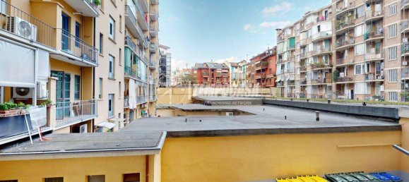 2 chambres Appartement à Turin, Italy No. 350561 13