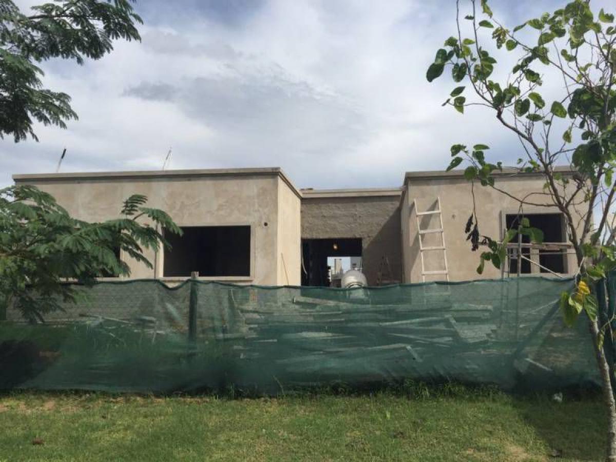 3 chambres Maison à Escobar, Argentina No. 85407