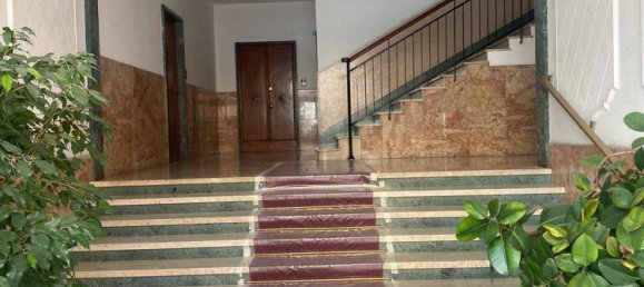 5 bedrooms Apartment in Genoa, Italy No. 347318 2