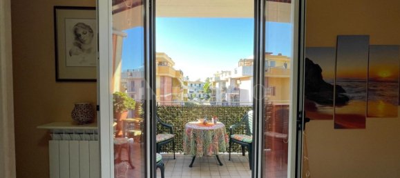 Apartamento de 4 habitaciónes en Martinsicuro, Italy No. 299648 44