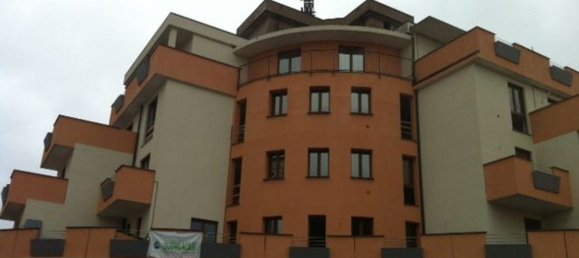 3 rooms Apartment in Cardano al Campo, Italy No. 287614 11