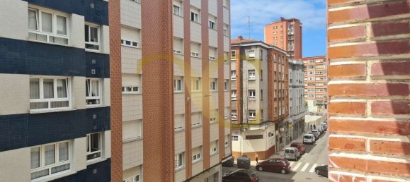 2 Schlafzimmer Wohnung in Gijon, Spain, Nr. 177489 3