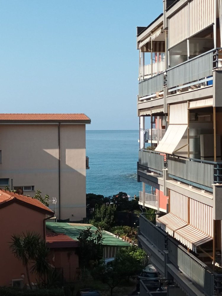 3 rooms Penthouse in Ventimiglia, Italy No. 65107