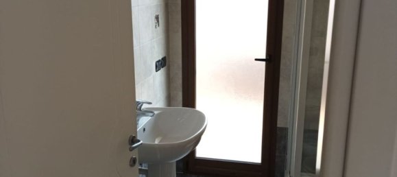 3 rooms Penthouse in Ventimiglia, Italy No. 65107 13