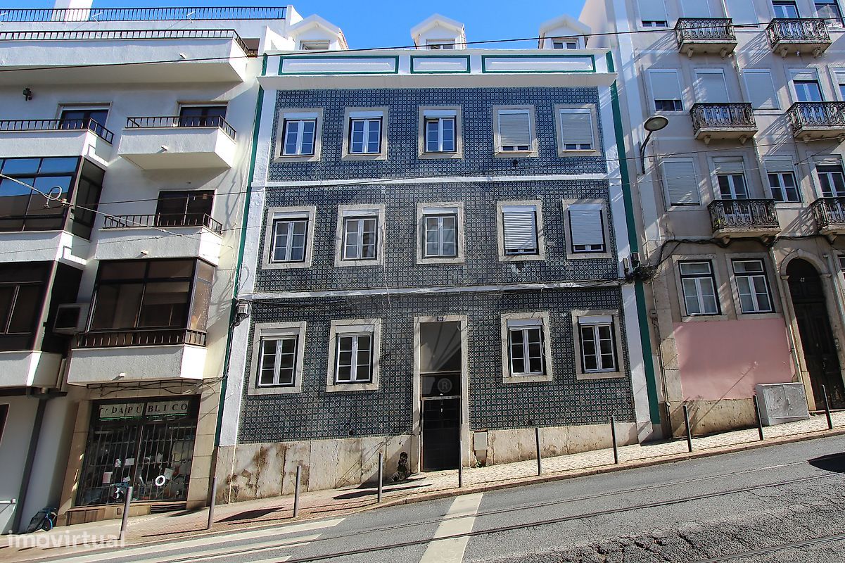 2 bedrooms Apartment in Lisbon, Portugal No. 11816