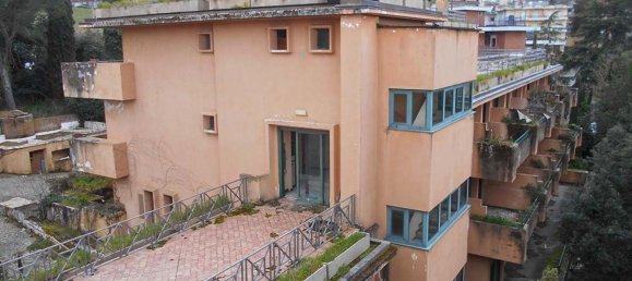 Gebäude in Chianciano Terme, Italy 5367m², Nr. 76103 7