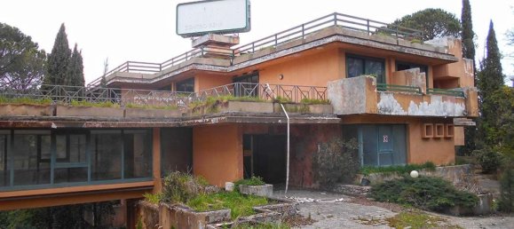 Gebäude in Chianciano Terme, Italy 5367m², Nr. 76103 3