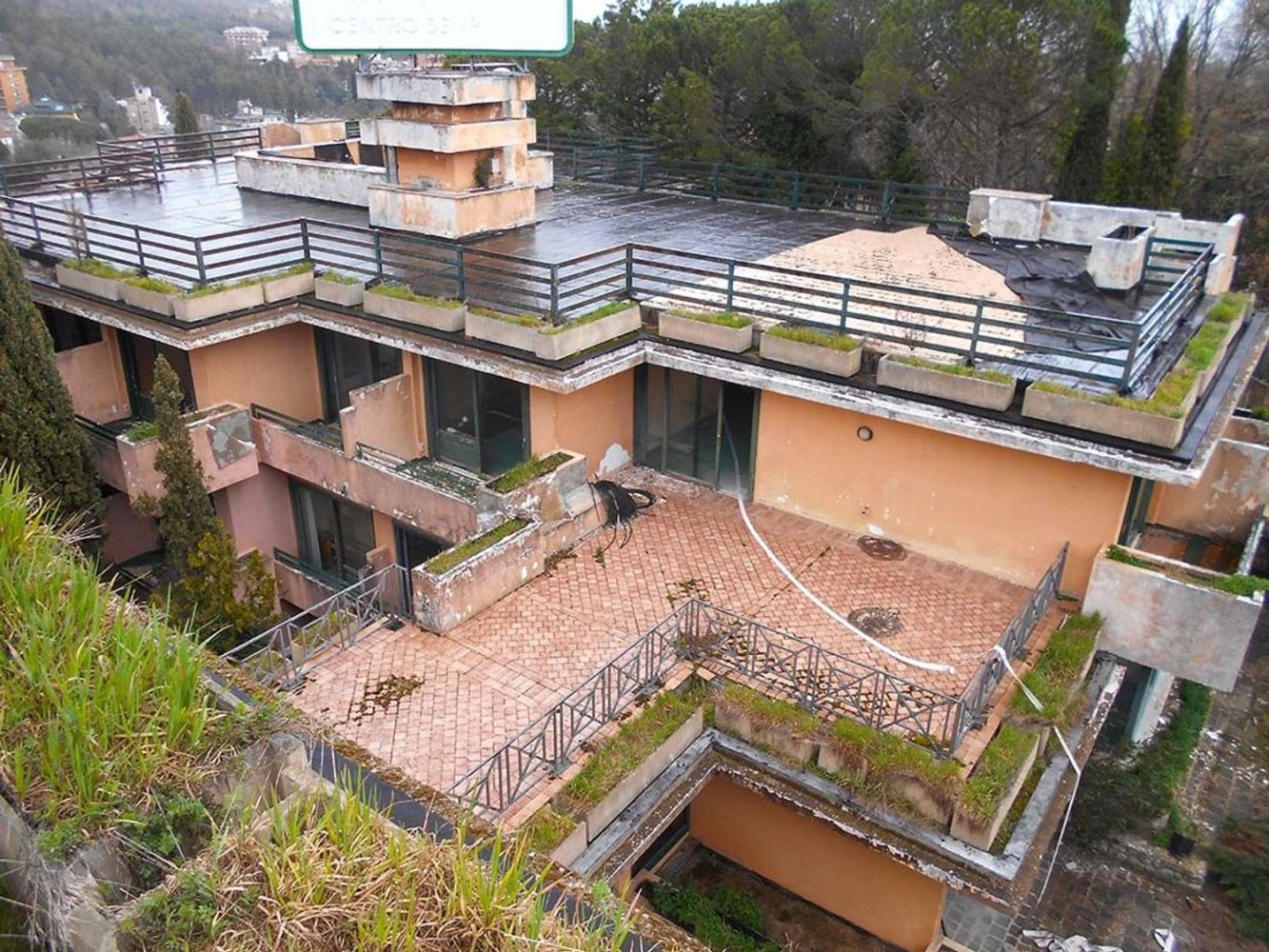 Gebäude in Chianciano Terme, Italy 5367m², Nr. 76103