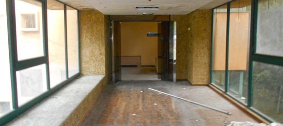 Gebäude in Chianciano Terme, Italy 5367m², Nr. 76103 16