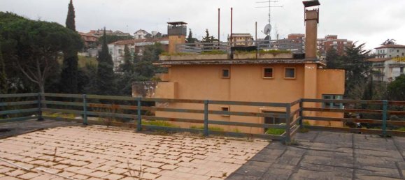 Gebäude in Chianciano Terme, Italy 5367m², Nr. 76103 9