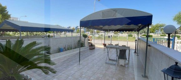 1 Schlafzimmer Wohnung in Manfredonia, Italy, Nr. 22175 9