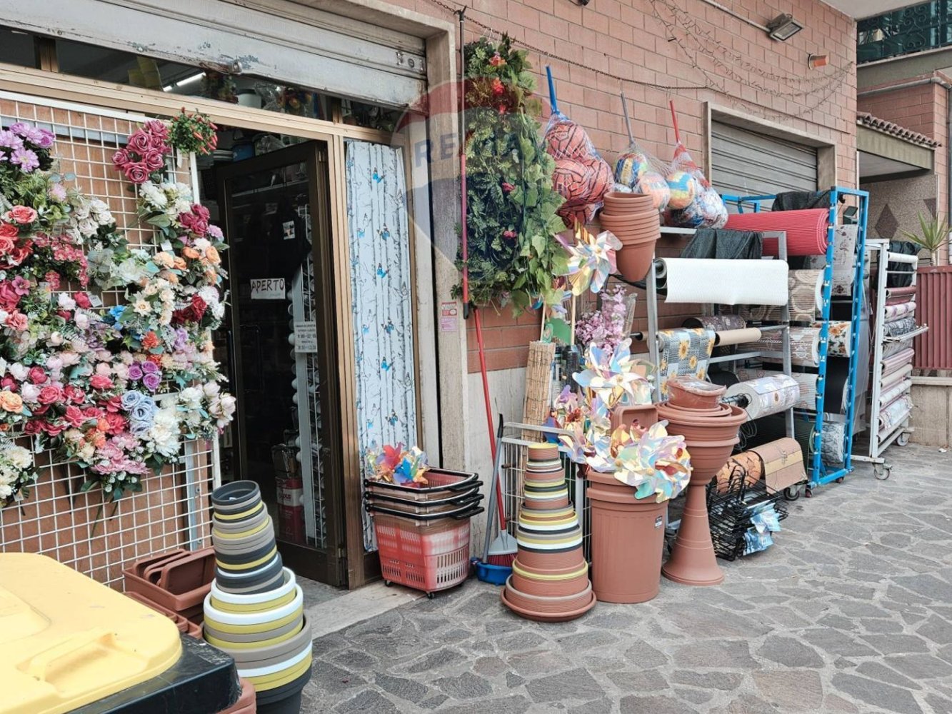 1 room Commercial property in Marino, Italy No. 371642