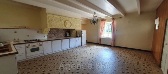 6 bedrooms House in Cotes-d'Armor, France No. 307256 8
