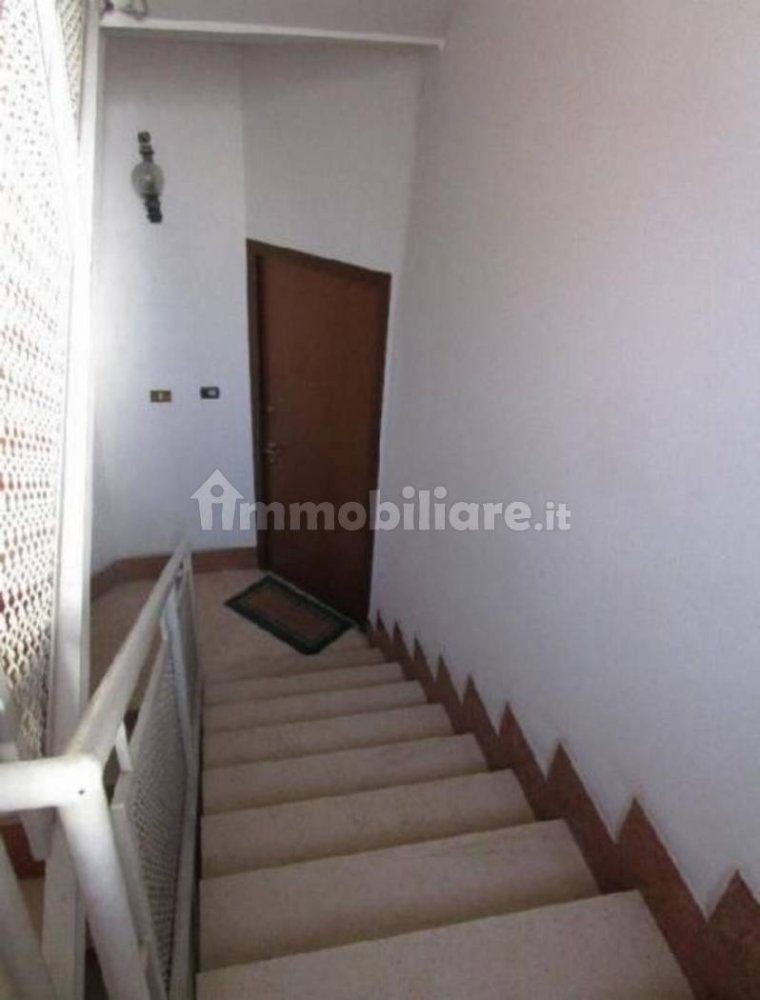 3 bedrooms Apartment in Milan, Italy No. 276255