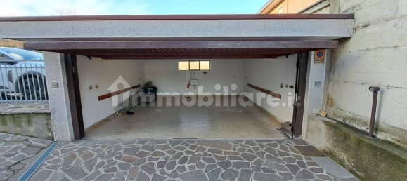 4 غرف نوم شقة في Cesano Maderno, Italy رقم 73958 35