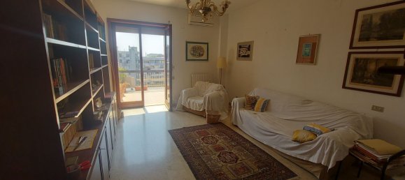 5 rooms Apartment in Taranto, Italy No. 176722 19