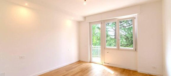 Apartamento de 4 habitaciónes en Arona, Italy No. 258668 10