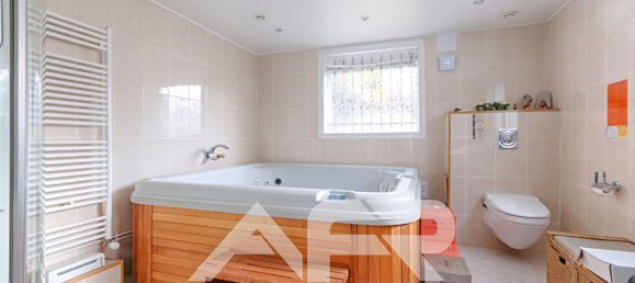 5 Schlafzimmer Villa in Houilles, France, Nr. 185674 6