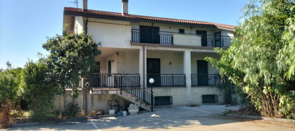 10-salle Villa à Lanciano, Italy No. 278124 5