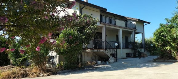 10-salle Villa à Lanciano, Italy No. 278124 48