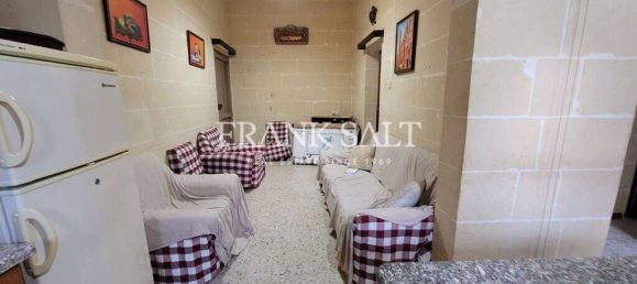 4 غرف نوم منزل في Gharb, Malta رقم 6185 4