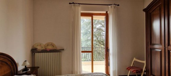 Вилла с 8 комнатами в Каприата д'Орба, Италия № 188553 32