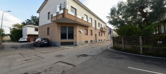 Квартира с 4 комнатами в Чезано Мадерно, Италия № 133771 34